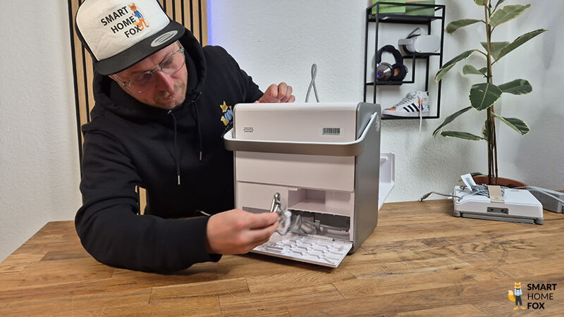 Sicherungskabel der W2 OMNI Station in der Nahaufnahme